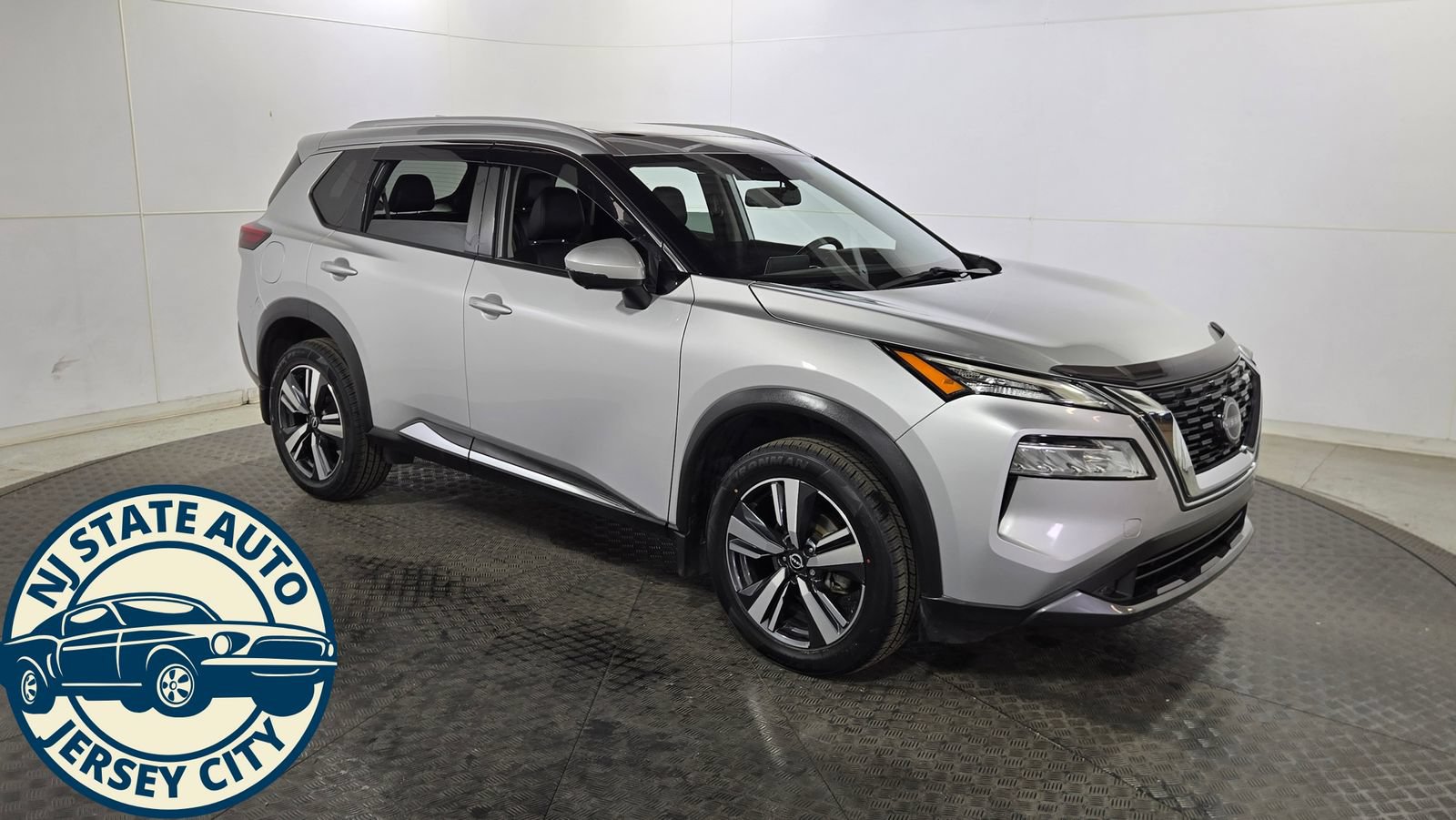 Used 2022 Nissan Rogue SL FWD image 9