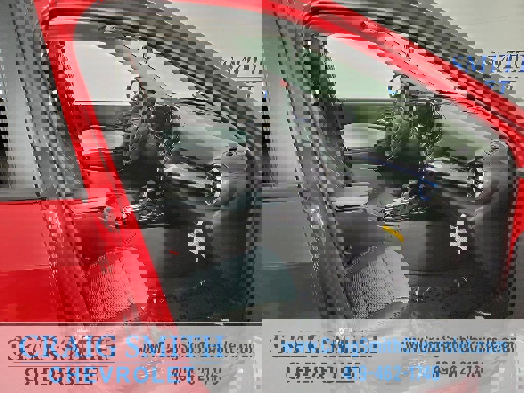 New 2026 Chevrolet Trax LT w/ Sunroof Package image 35