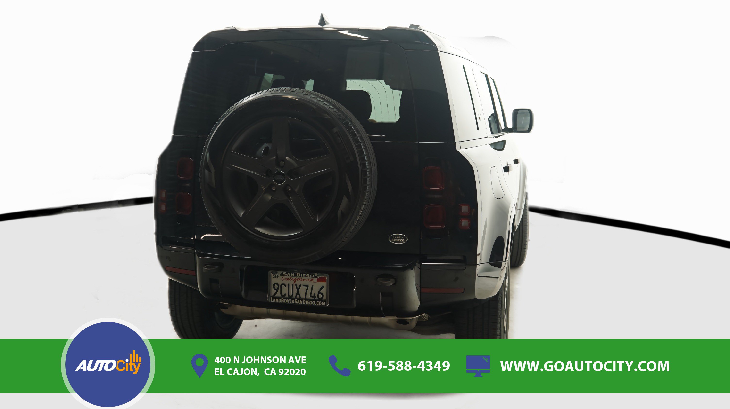 Used 2023 Land Rover Defender 110 X-Dynamic SE AWD/4WD image 10