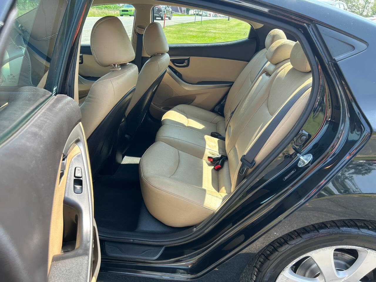 Used 2013 Hyundai Elantra Limited image 15