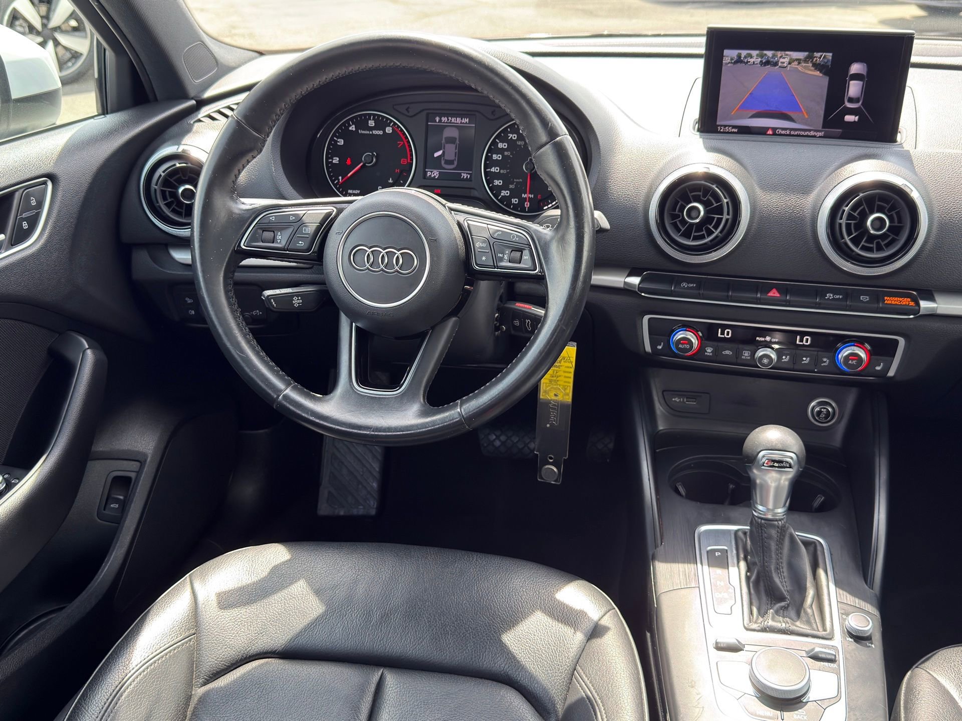 Used 2018 Audi A3 2.0T Premium image 22