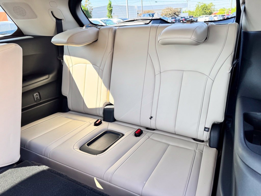 Used 2023 INFINITI QX60 Luxe w/ Cargo Package AWD/4WD image 34