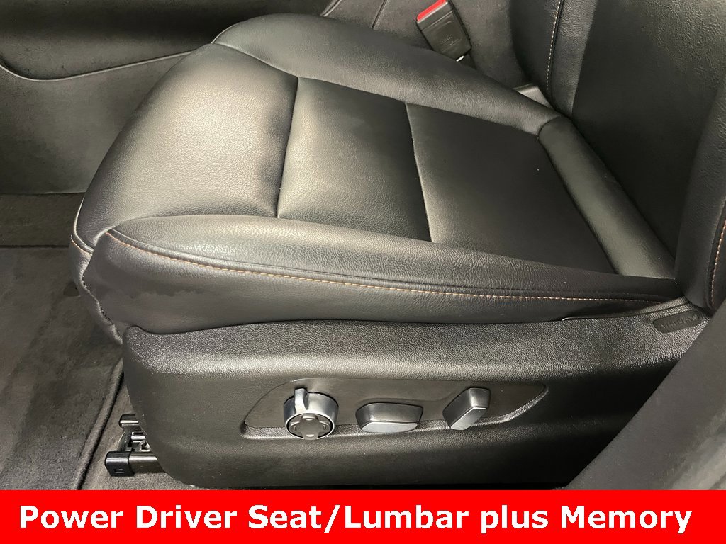 Certified 2023 Cadillac XT4 Sport w/ LPO, Onyx Lite Package image 10