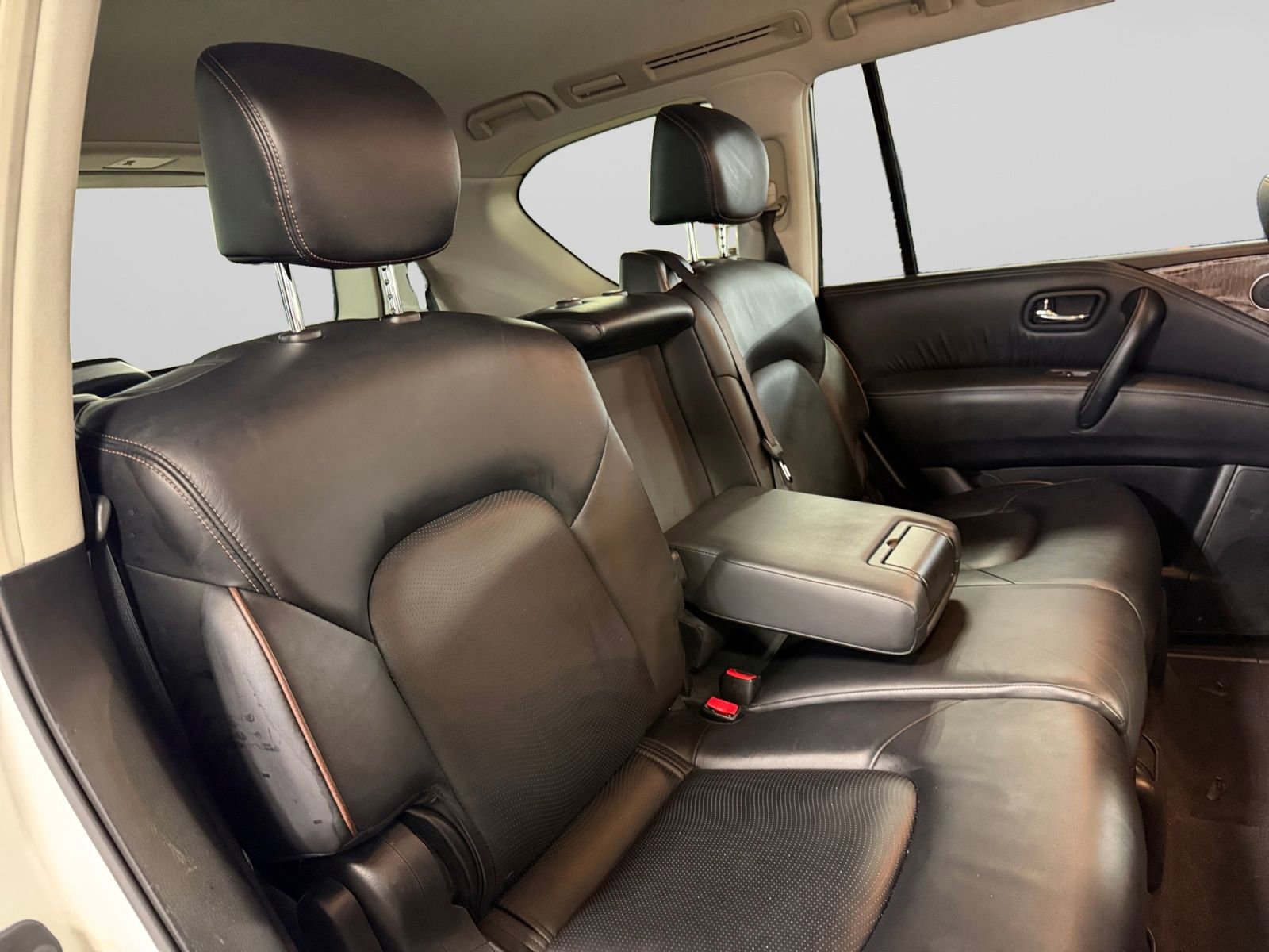 Used 2017 Nissan Armada SL w/ Interior Lighting Package AWD/4WD image 25