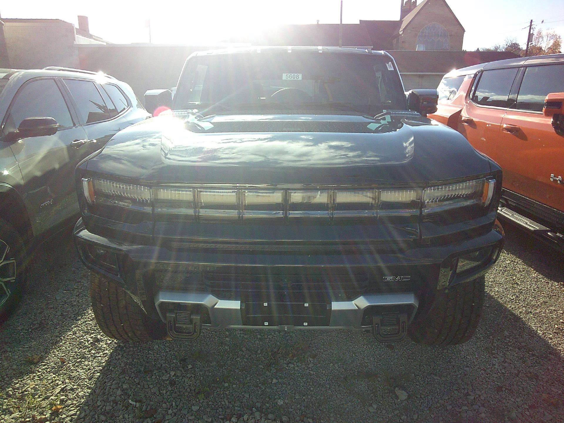 New 2025 GMC Hummer EV 2X image 2