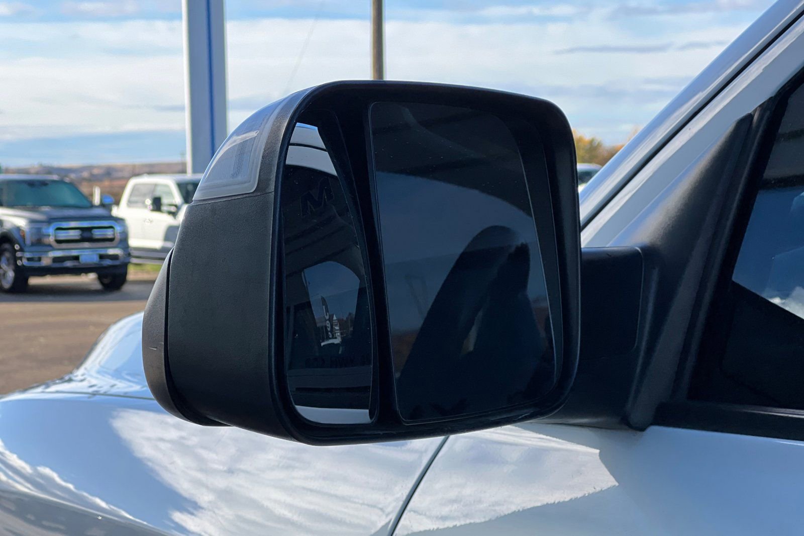 Used 2020 RAM 3500 Tradesman image 27