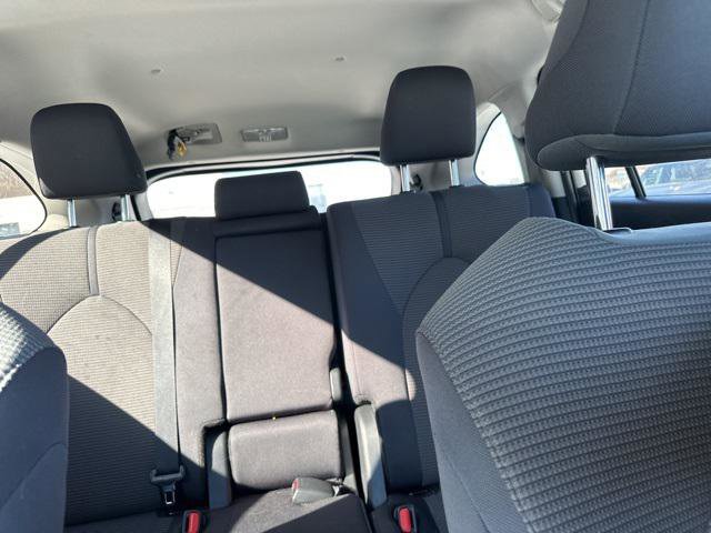 Certified 2024 Toyota Highlander LE image 35