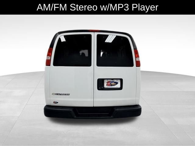 Certified 2025 Chevrolet Express 3500 LS RWD image 5