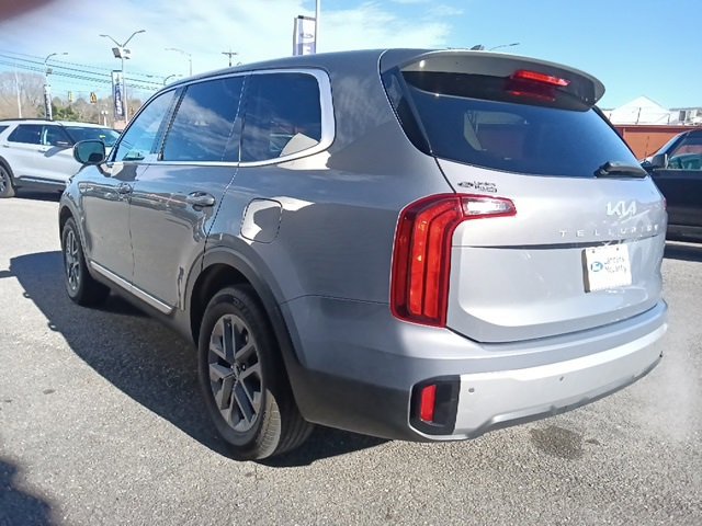 Used 2023 Kia Telluride LX image 5