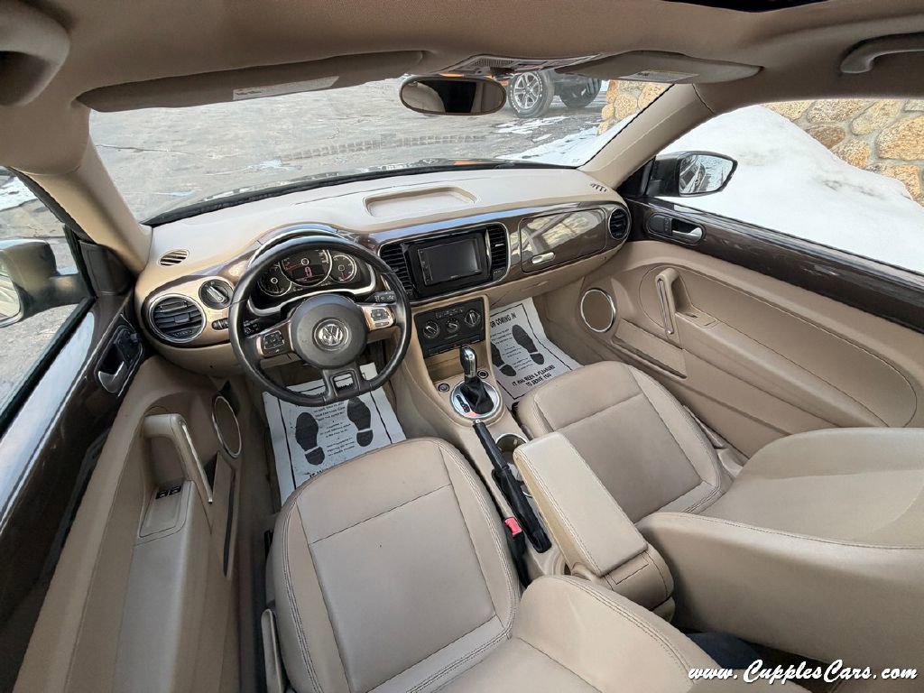 Used 2014 Volkswagen Beetle 1.8T image 21