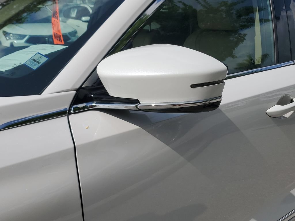 Certified 2023 Acura MDX FWD w/ Technology Package image 14