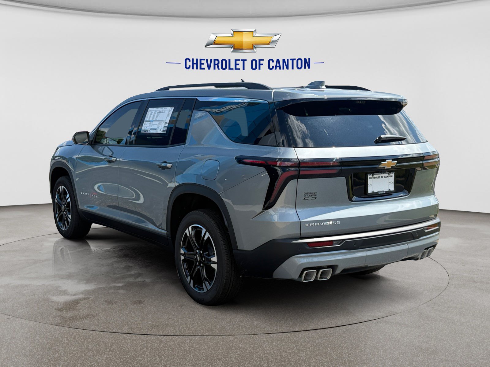 New 2027 Chevrolet Traverse LT w/ Sun and Wheel Package FWD image 7