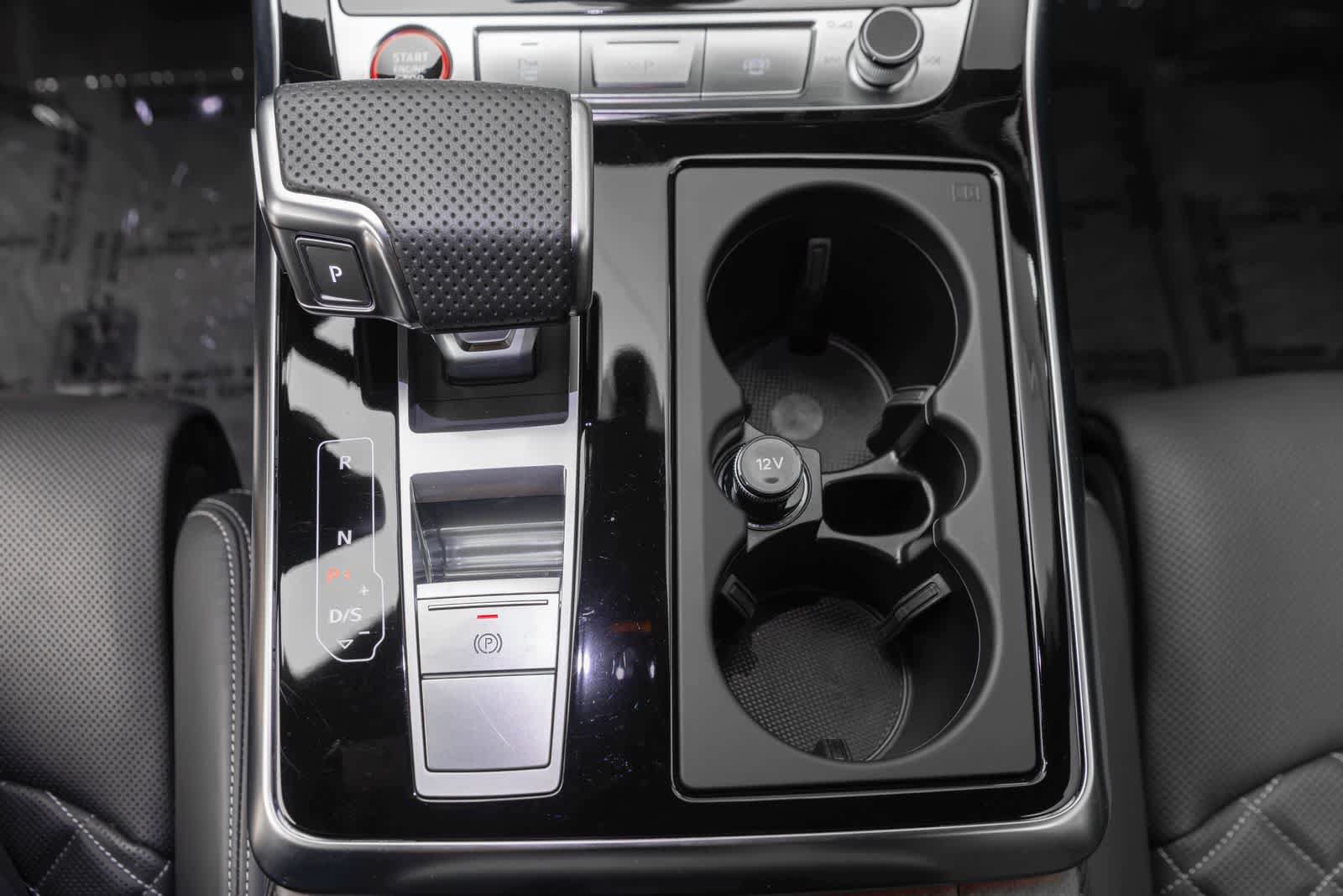 Used 2024 Audi SQ8 Prestige w/ Prestige Package AWD/4WD image 18