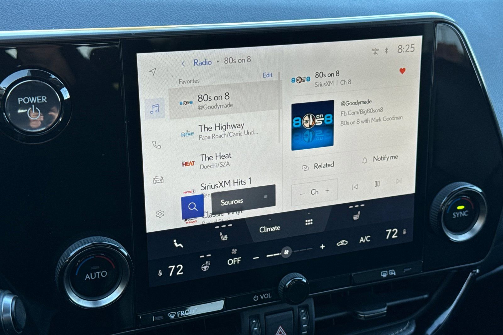 Used 2023 Lexus NX 350h AWD w/ Towing Package (2000 Lbs) image 18