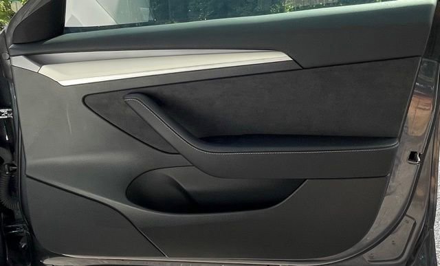 Used 2023 Tesla Model 3 Standard Range RWD image 19