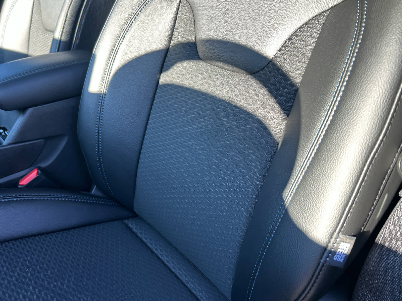 New 2026 Jeep Compass Latitude AWD/4WD image 28