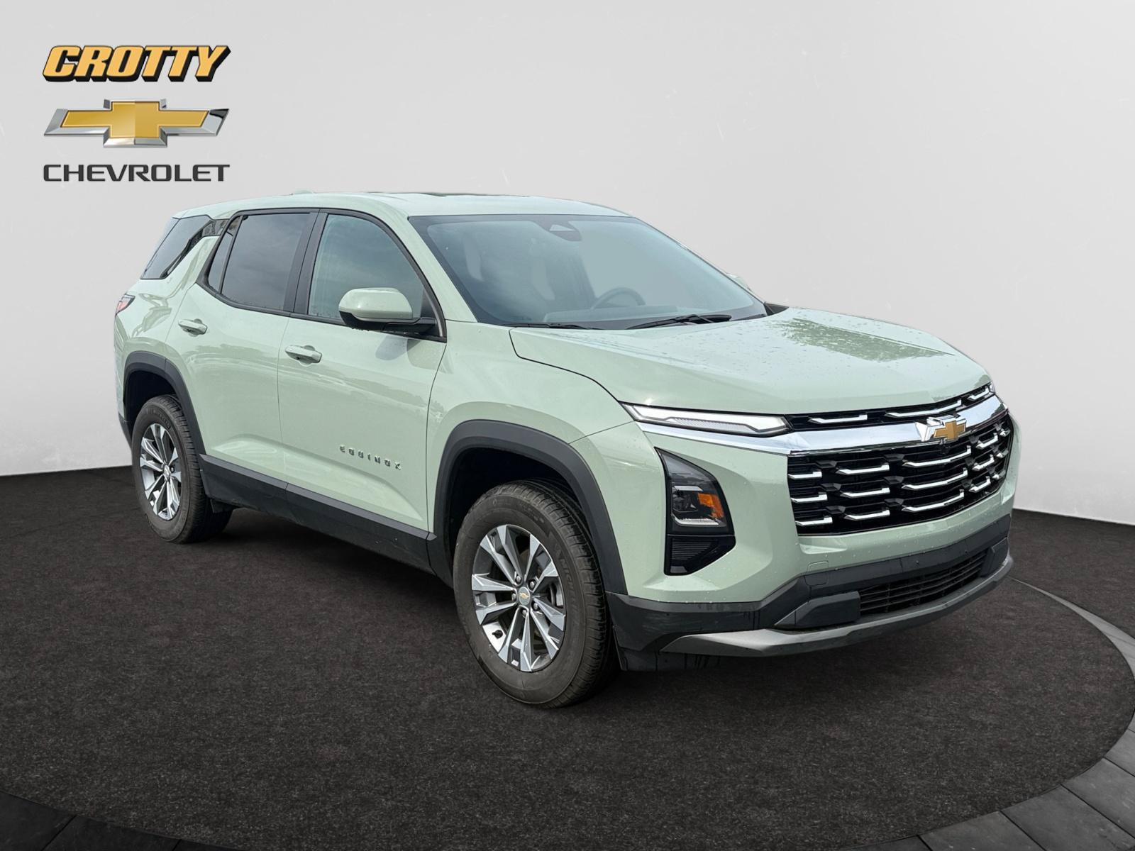 Used 2026 Chevrolet Equinox LT w/ Convenience Package II AWD/4WD image 7