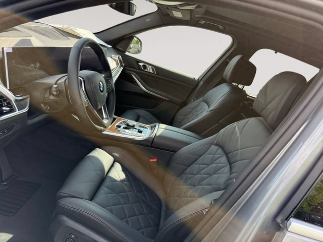 New 2026 BMW X5 xDrive40i w/ Climate Comfort Package AWD/4WD image 9