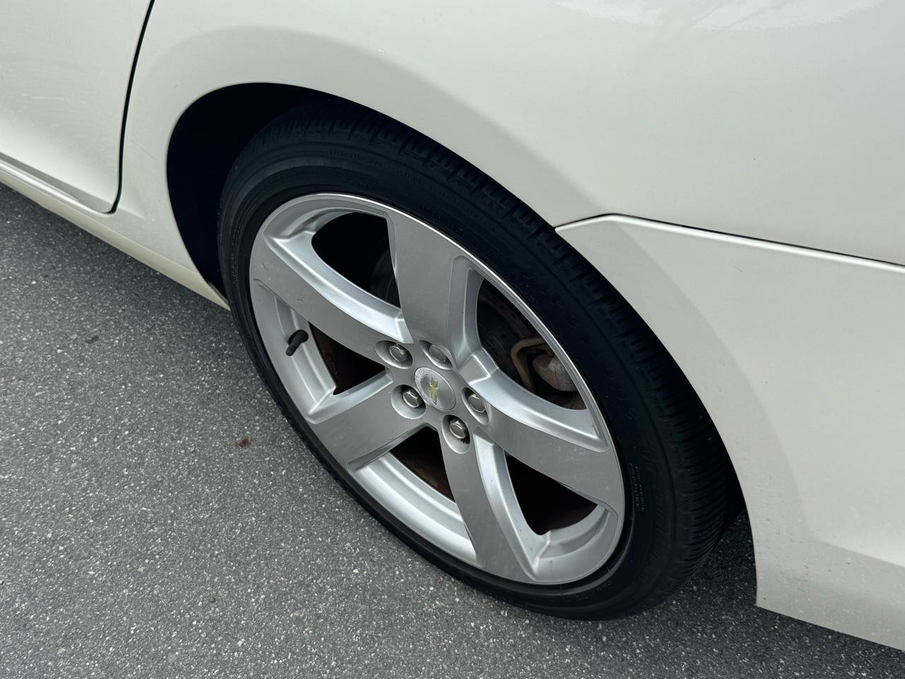 Used 2013 Chevrolet Malibu LTZ FWD image 14