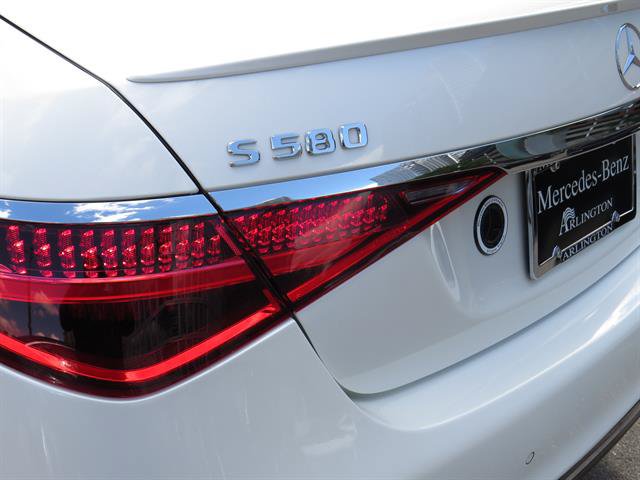 Certified 2022 Mercedes-Benz S 500 4MATIC w/ AMG Line Package image 30