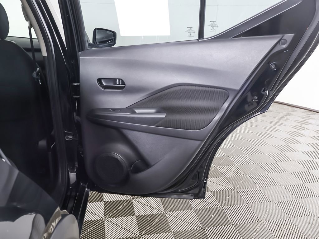 Used 2022 Nissan Kicks S image 23