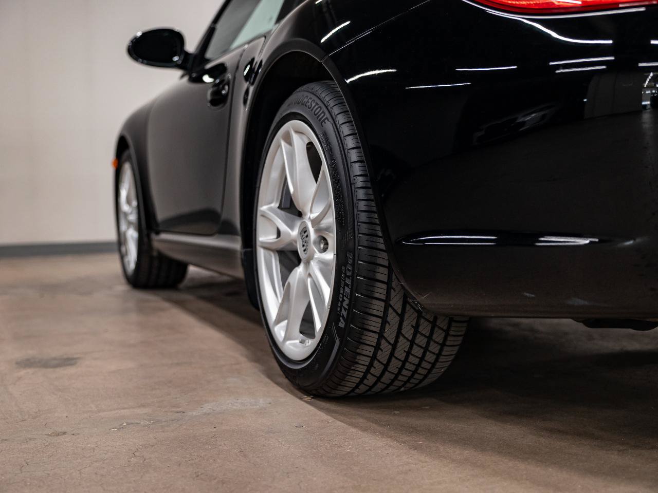Used 2009 Porsche 911 GT3 RS image 36