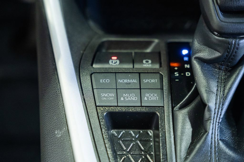 Used 2023 Toyota RAV4 XLE w/ Convenience Package AWD/4WD image 24