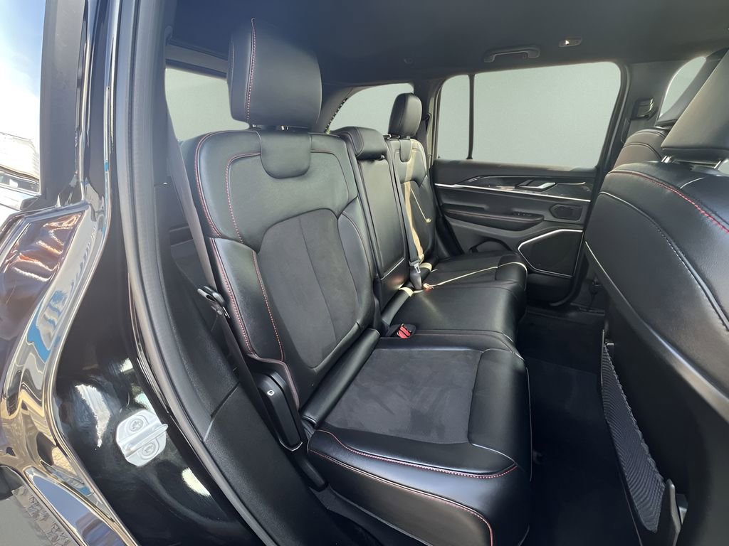 Used 2022 Jeep Grand Cherokee Trailhawk image 27