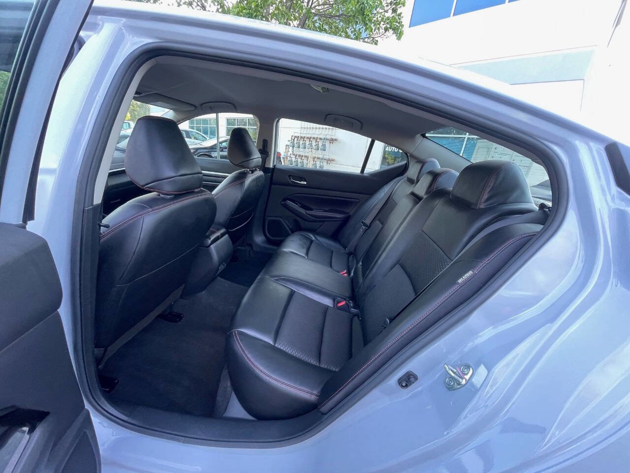 Used 2023 Nissan Altima 2.5 SR image 18