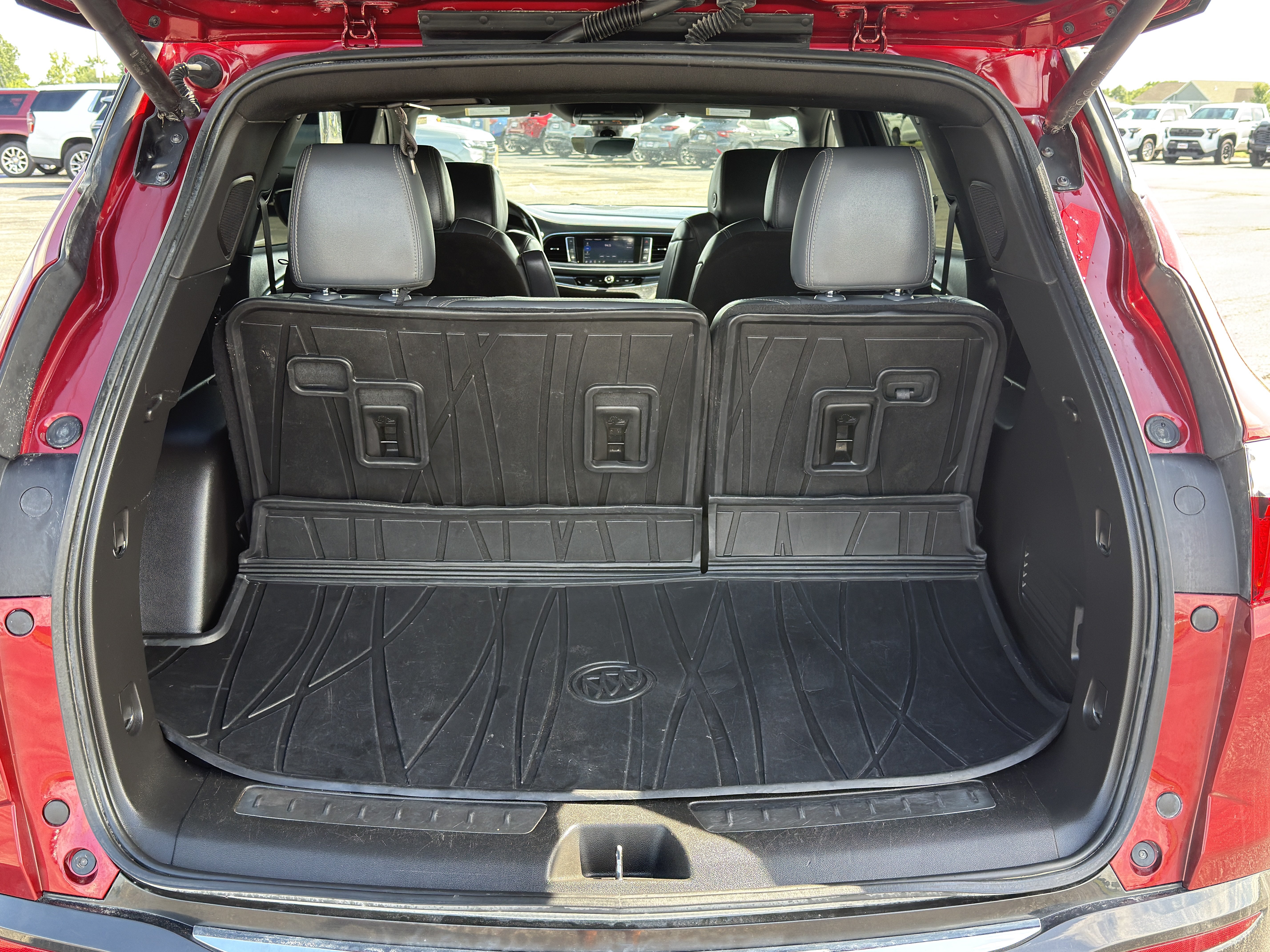 Certified 2023 Buick Enclave Essence w/ Experience Buick Package AWD/4WD image 17