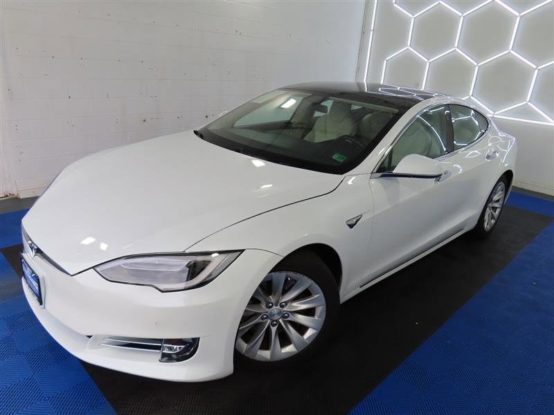 Used 2018 Tesla Model S 100D image 2