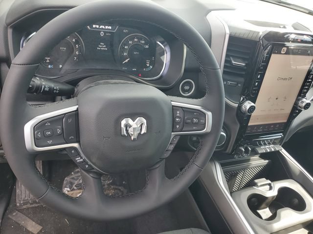 New 2026 RAM 1500 Big Horn AWD/4WD image 18