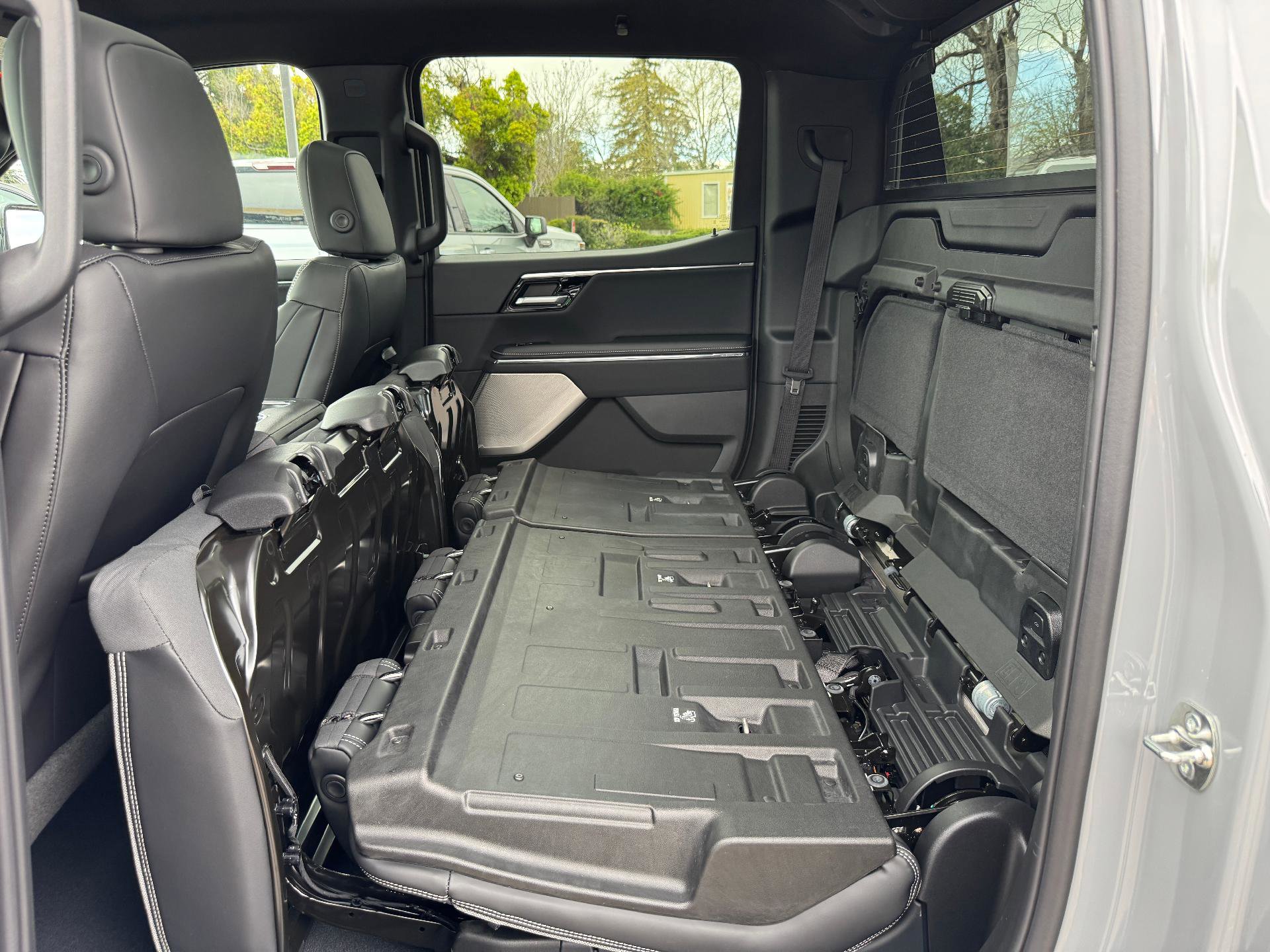 New 2025 GMC Sierra EV Denali image 14