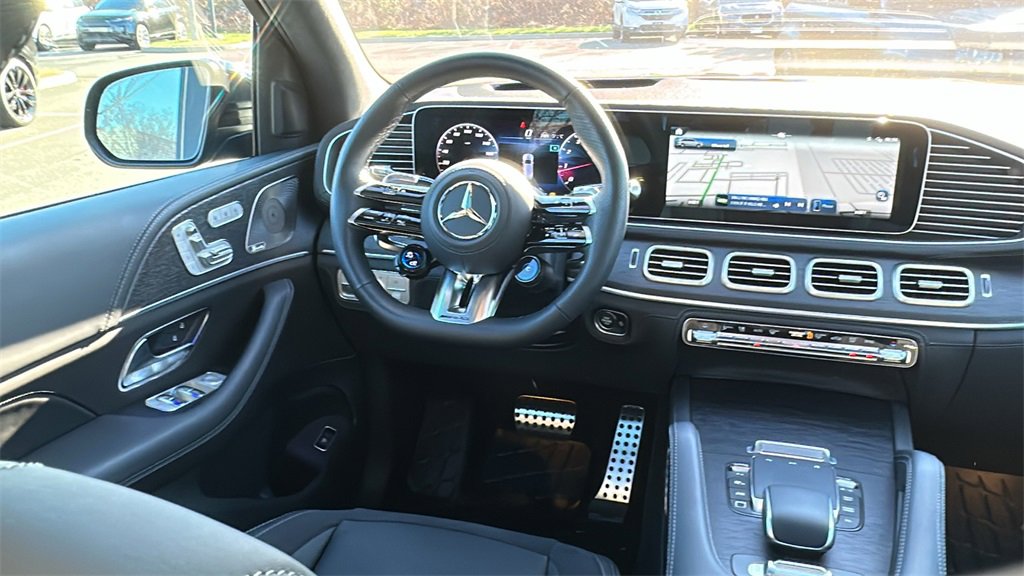 Used 2026 Mercedes-Benz GLS 63 AMG 4MATIC image 28