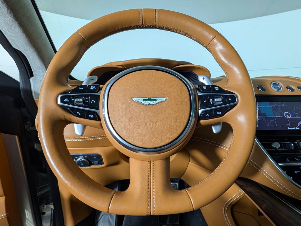 Used 2021 Aston Martin DBX AWD/4WD image 36