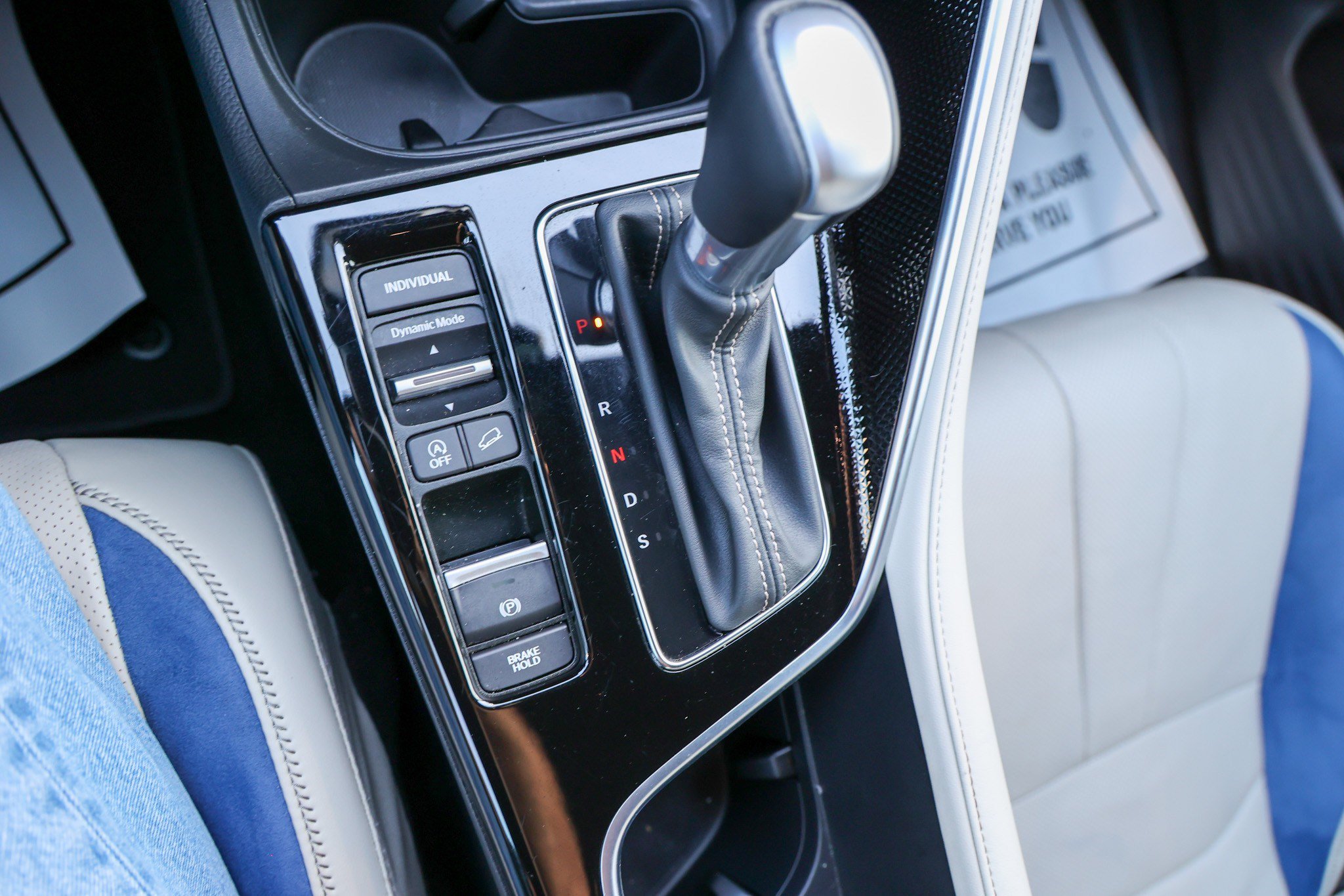 Used 2025 Acura ADX A-Spec FWD image 24