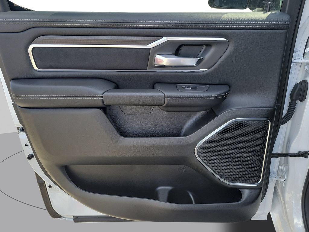 New 2026 RAM 1500 Laramie w/ Night Edition AWD/4WD image 30