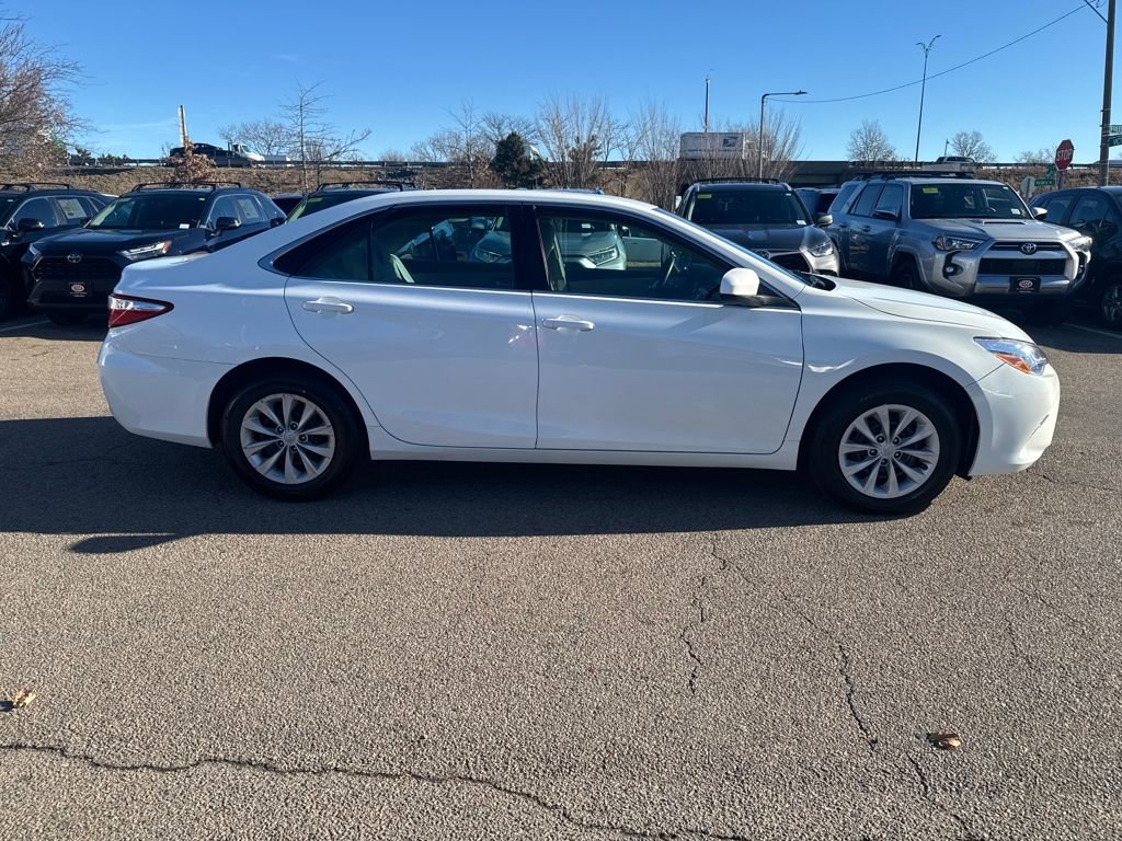 Used 2017 Toyota Camry LE image 8