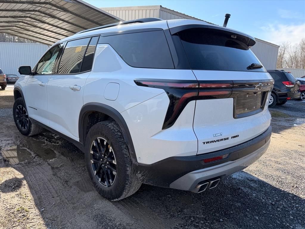 Used 2024 Chevrolet Traverse Z71 w/ Enhanced Driving Package image 22