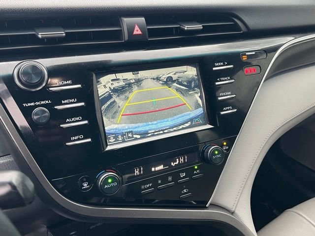 Used 2018 Toyota Camry XSE image 24