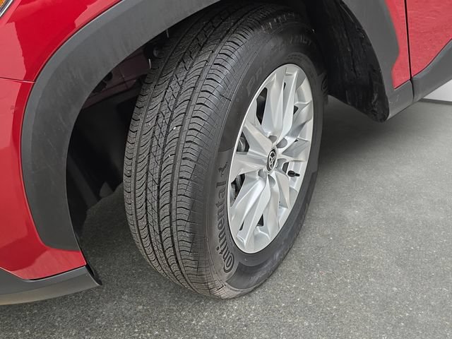 Certified 2023 Toyota Corolla Cross LE w/ Moonroof Package AWD/4WD image 26