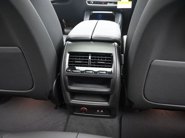 New 2025 BMW X5 xDrive50e image 27