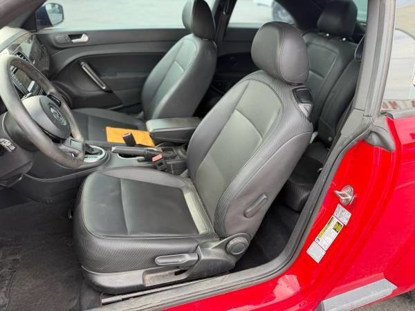 Used 2016 Volkswagen Beetle 1.8T image 11