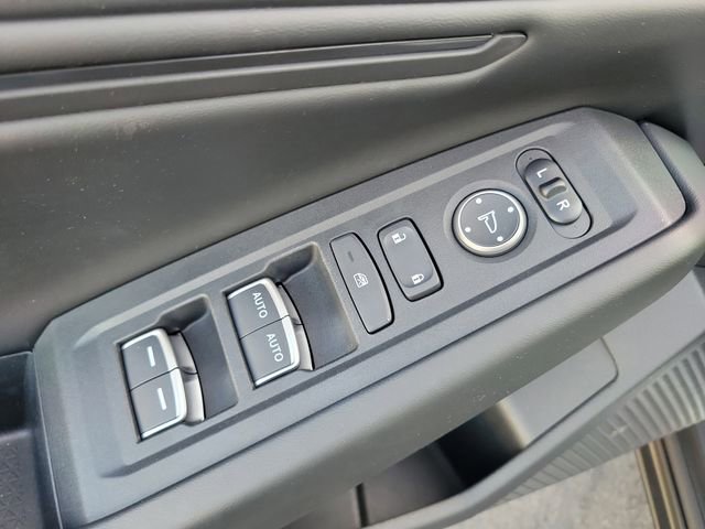 Used 2024 Honda Accord EX image 18