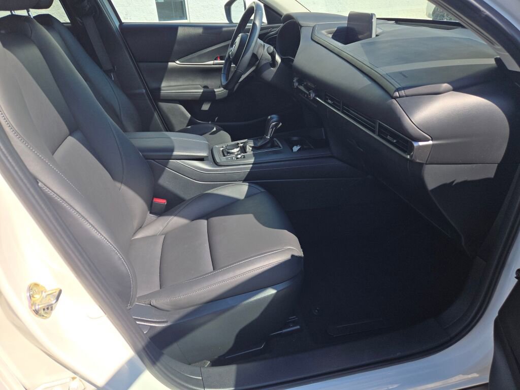 Used 2022 MAZDA CX-30 AWD 2.5 S w/ Select Package image 6