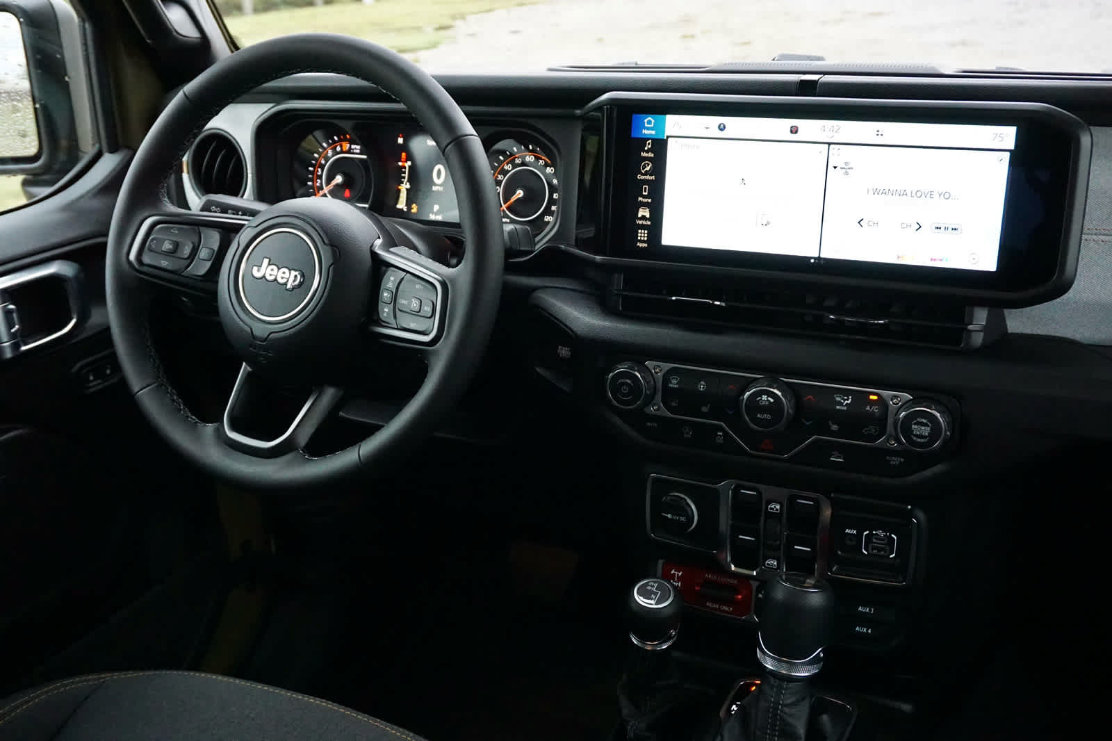 New 2027 Jeep Gladiator Sport AWD/4WD image 16