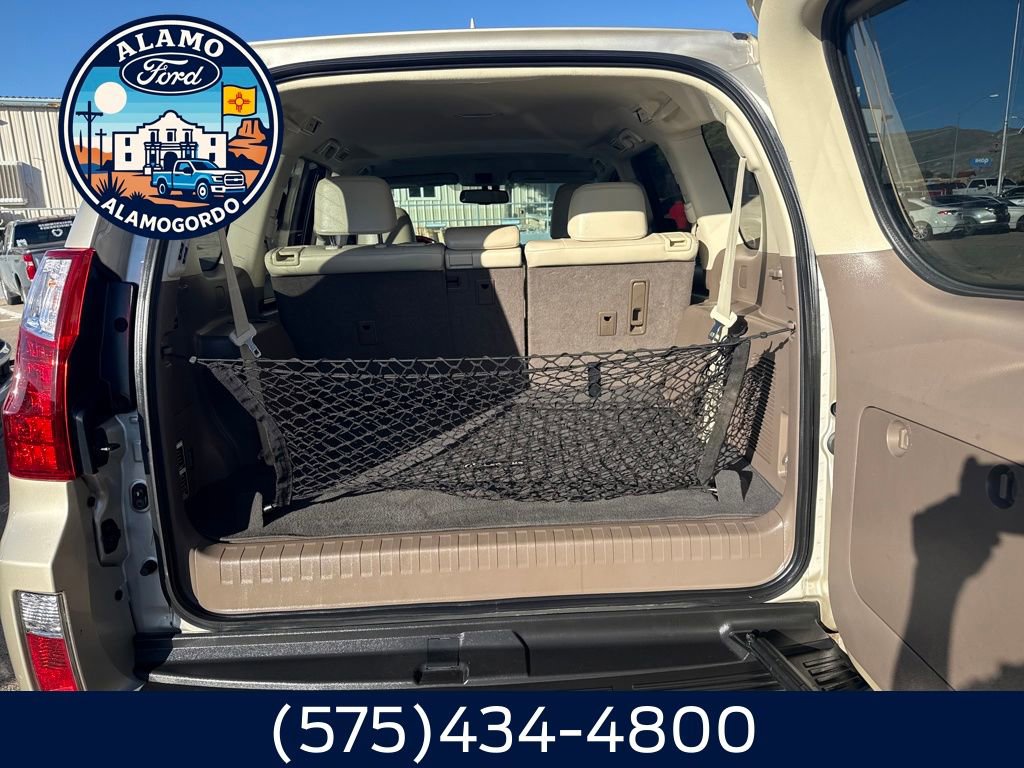 Used 2011 Lexus GX 460 image 12