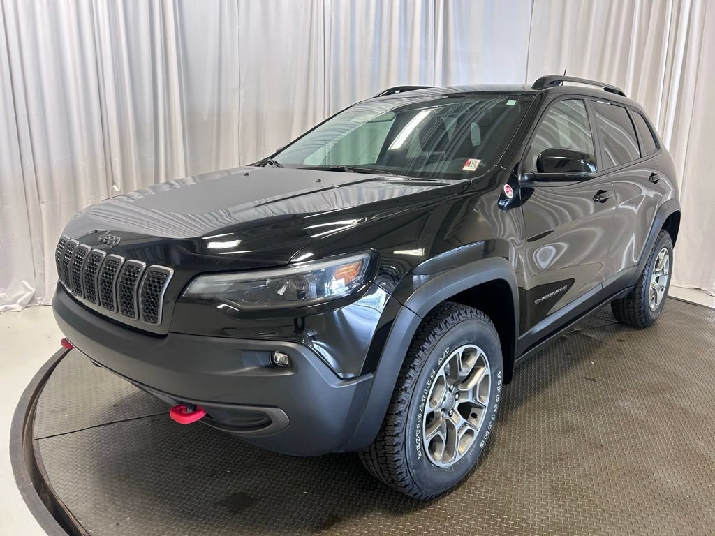 Used 2022 Jeep Cherokee Trailhawk w/ Premium Leather Package AWD/4WD image 25