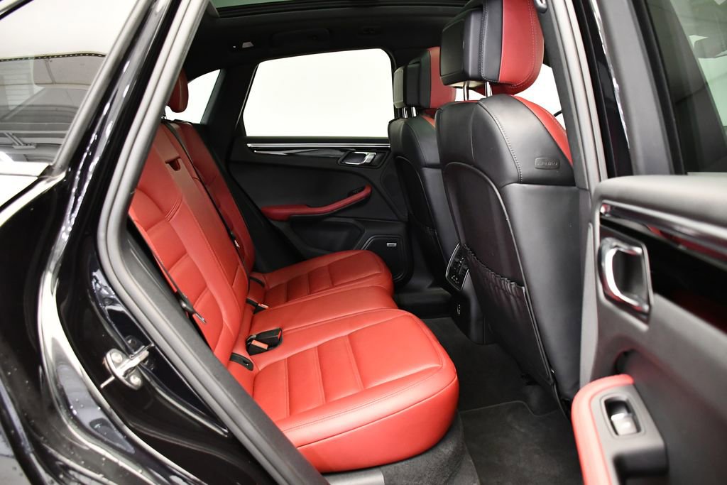 Used 2023 Porsche Macan S image 55