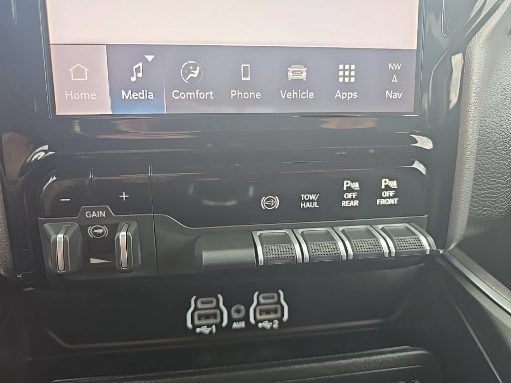 New 2026 RAM 2500 Big Horn AWD/4WD image 40